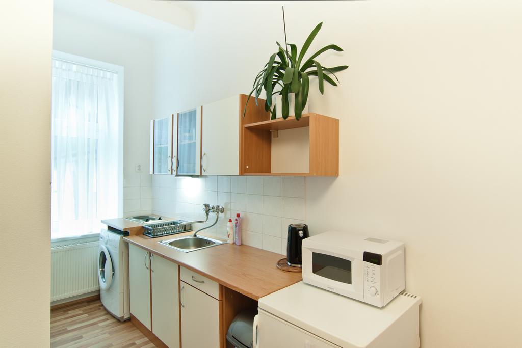 Apartmany - Penzion Smetanka Ceske Budejovice Dış mekan fotoğraf